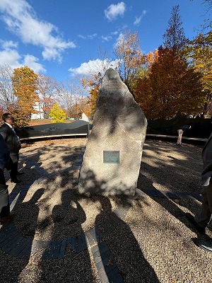 D4475F24-201C-4A77-9081-E37A9D402842